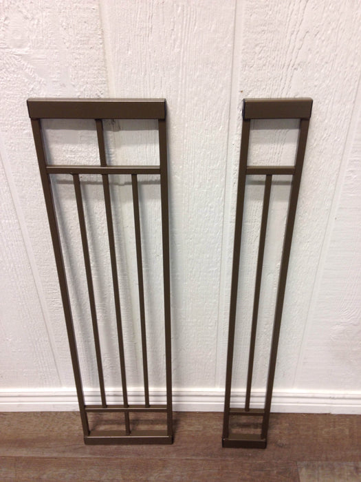 used Summer Infant Multi-Use Deco Walk Through Gate