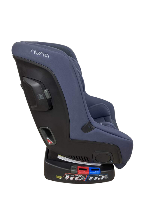 secondhand Nuna RAVA Convertible Car Seat, 2021, Lake