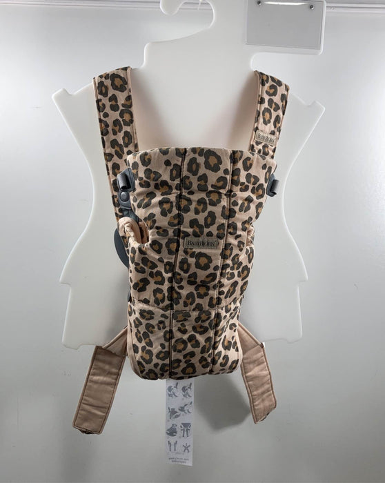 used BabyBjorn Baby Carrier Mini, Beige/Leopard Cotton