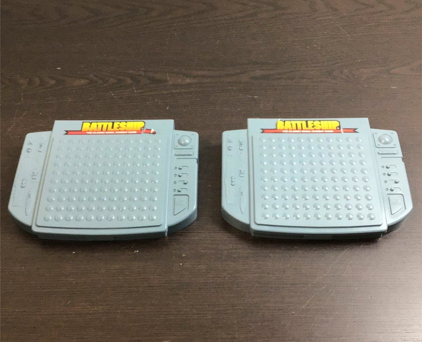 secondhand Hasbro Classic Battleship Game