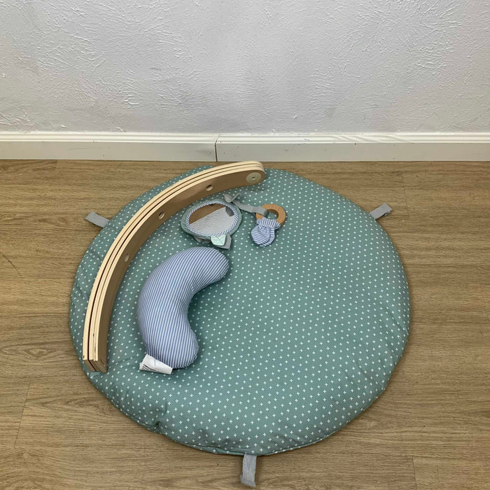 used Ingenuity Cozy Spot Reversible Activity Gym