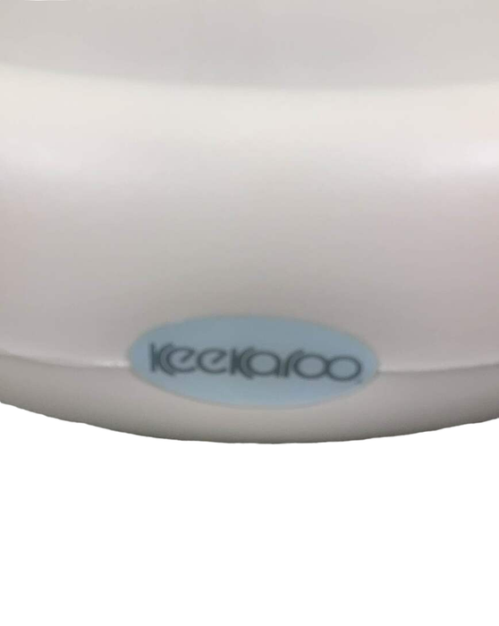 Shop Keekaroo Peanut Changing Pad, Vanilla at GoodBuy Gear