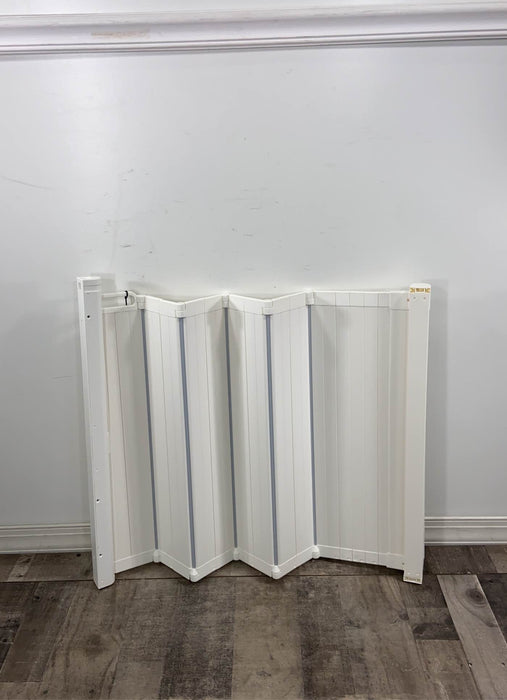 used BabyDan Guard Me Safety Gate-HIDDEN NEED PHOTOS