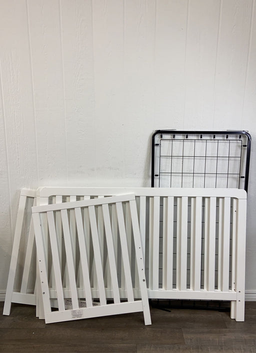 secondhand DaVinci Colby 4-in-1 Convertible Crib, White