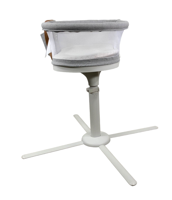 secondhand Halo BassiNest Swivel Sleeper Luxe Plus Series