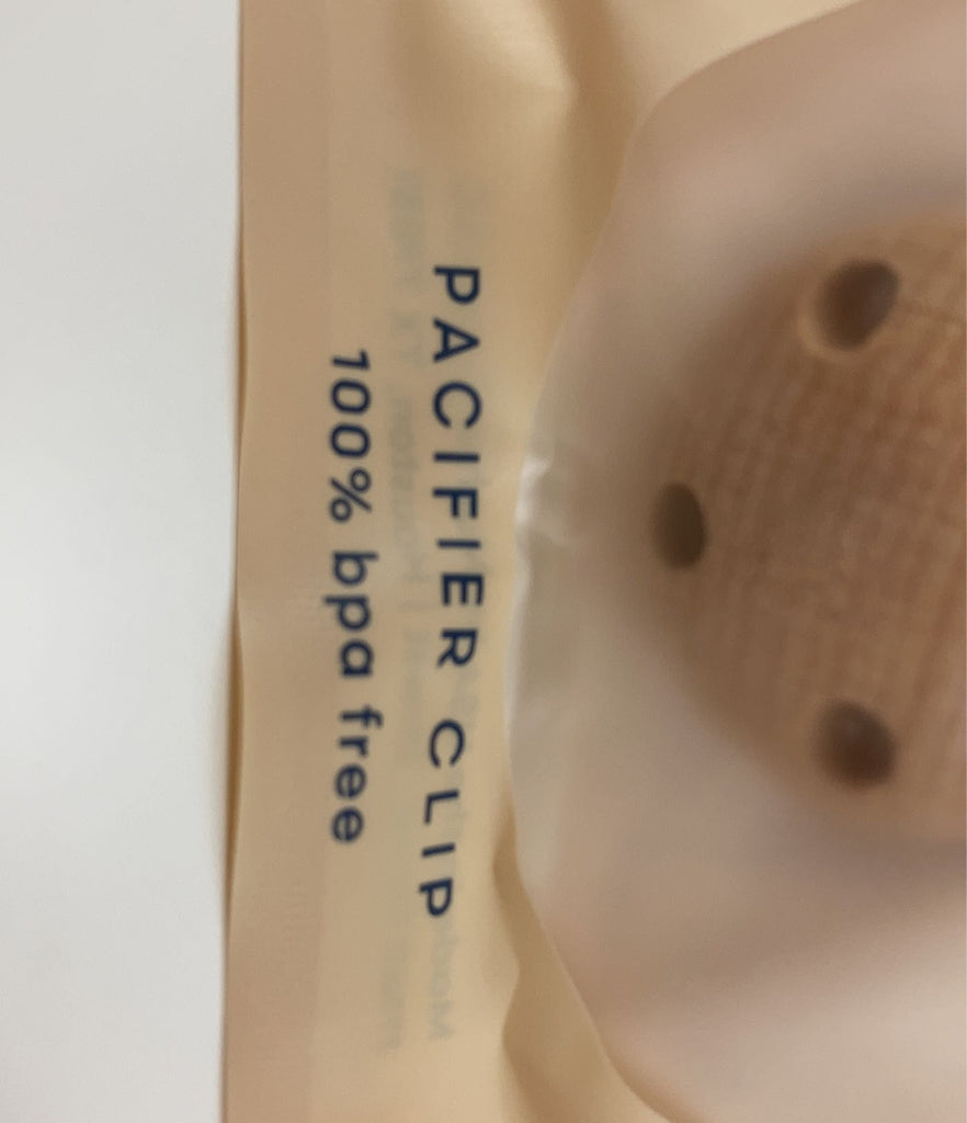 Mushie Pacifier Clip