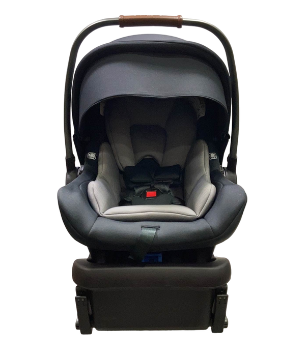 secondhand Nuna TAVO PIPA Travel System, 2022, Caviar