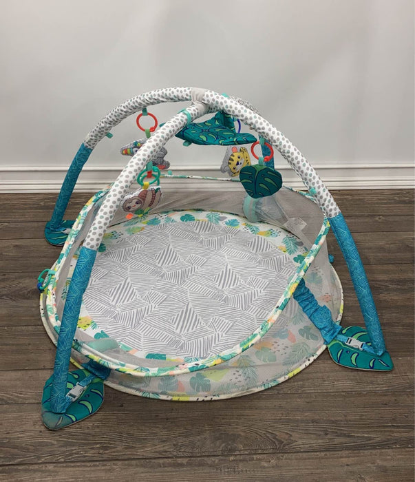 secondhand Infantino 4-in-1 Jumbo Activity Gym and Ball Pit