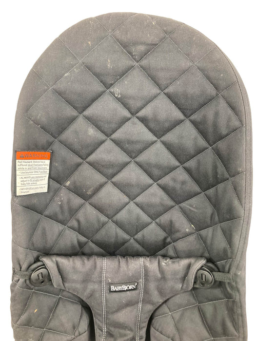 BabyBjorn Bouncer Bliss, Dark Gray Frame, Black Cotton Classic Quilt