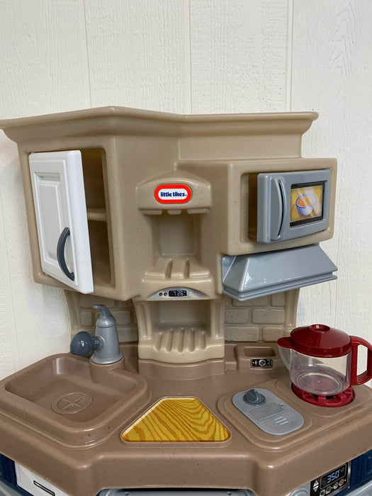 secondhand Little Tikes Super Chef Kitchen