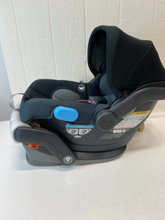 used UPPAbaby MESA Infant Car Seat