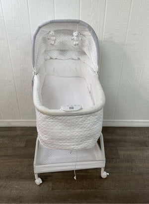 Simmons store odyssey bassinet