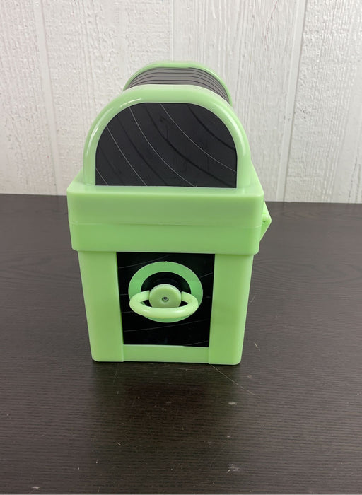 secondhand Ryan’s World Glow In The Dark Treasure Chest