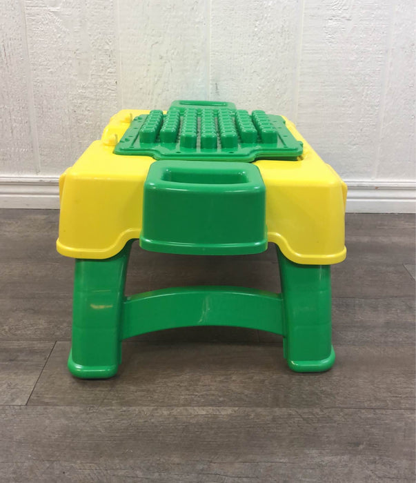 used Crayola 2-in-1 Activity Table