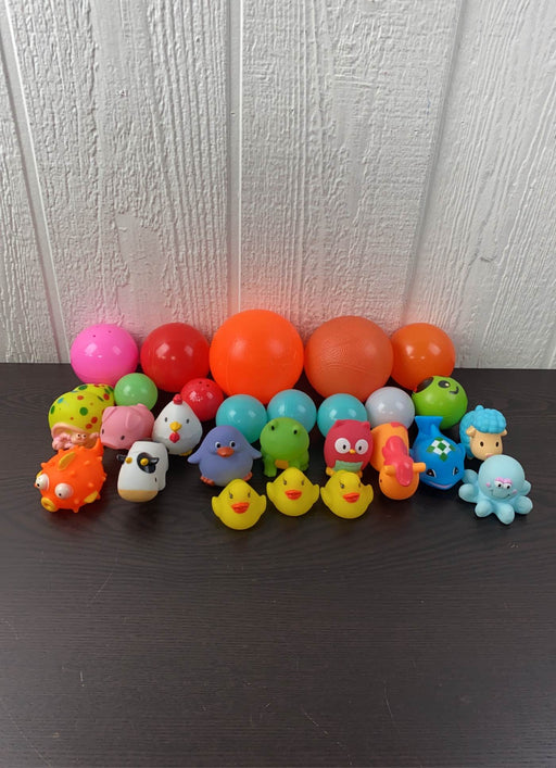 used BUNDLE Bath Toys