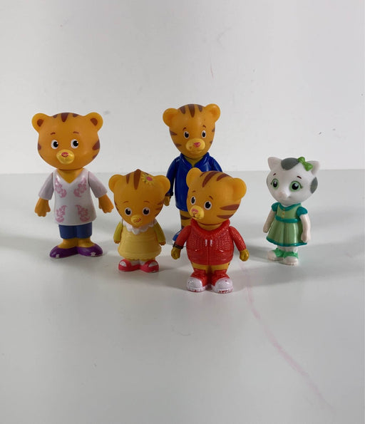 Shop BUNDLE Daniel Tiger at GoodBuy Gear