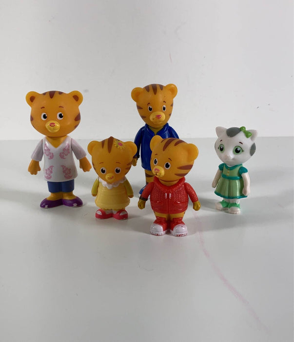 Shop BUNDLE Daniel Tiger at GoodBuy Gear