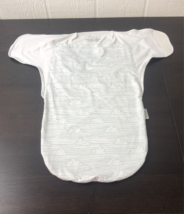 secondhand Nuroo Swaddler