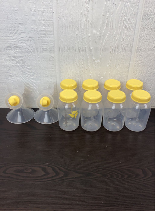 Shop Medela Pump In Style Advanced Breast Pump, With Accessories at GoodBuy Gear