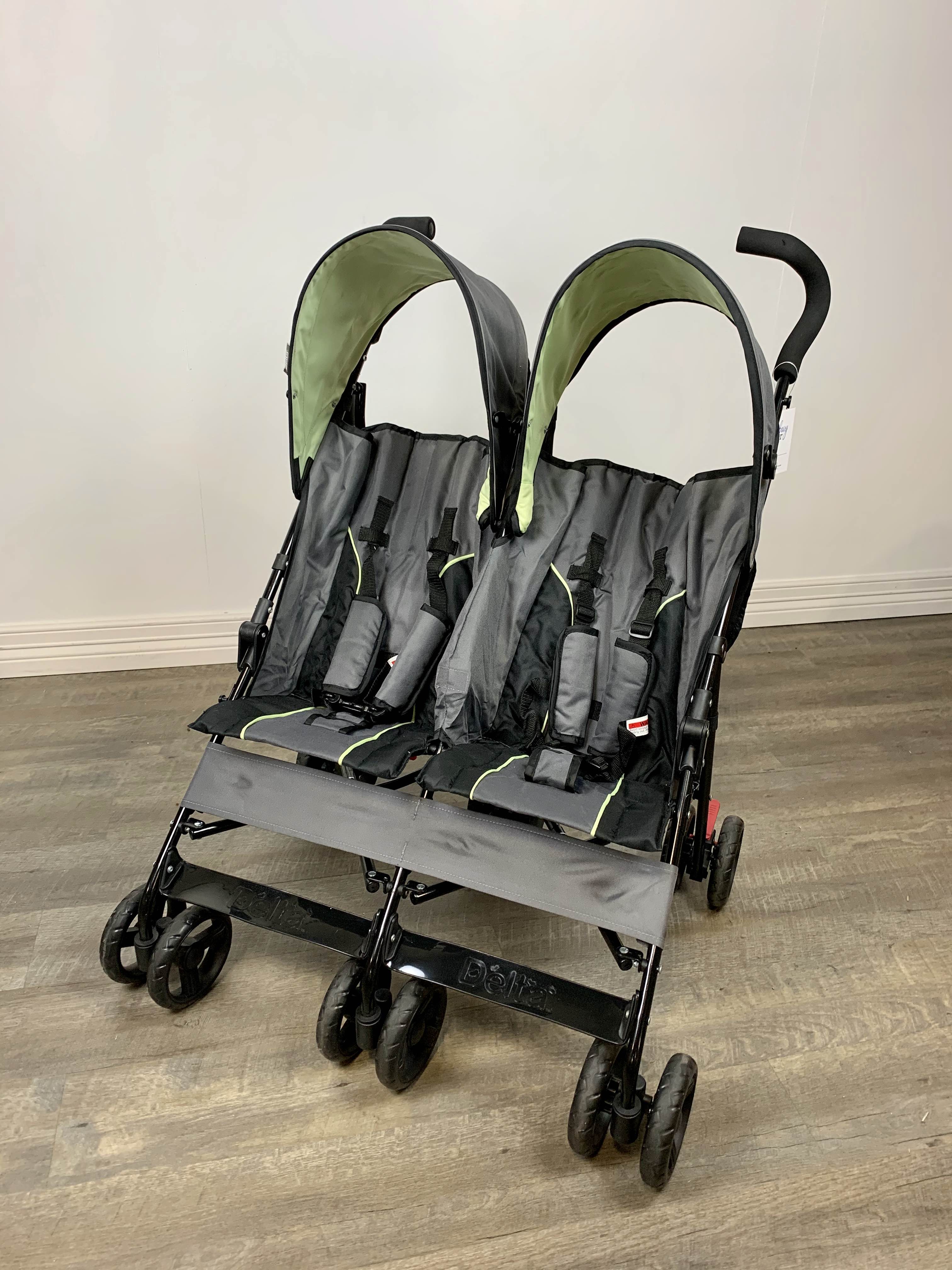 Delta twin outlet stroller