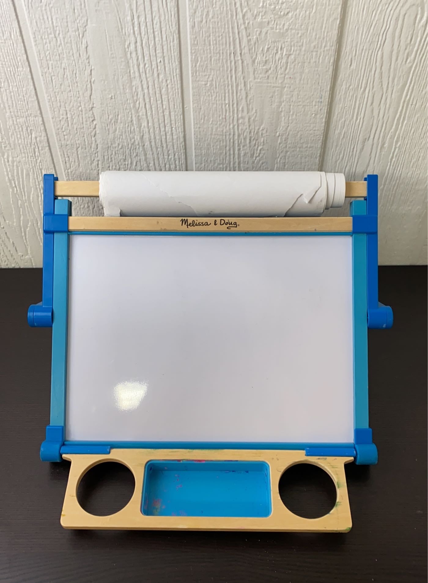 Melissa & Doug Deluxe Double- Sided Tabletop Easel