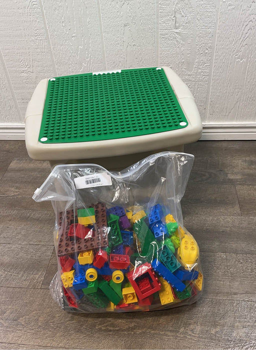 used BUNDLE Step 2 Lego Duplo Table And Lego Collection