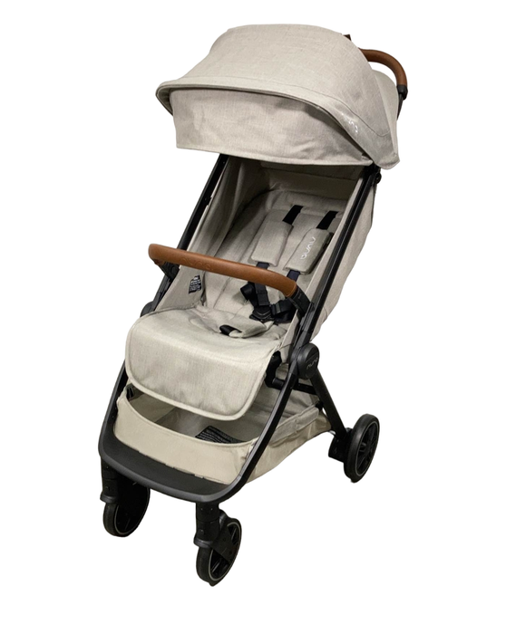 secondhand Nuna TRVL + Pipa Urbn Travel System, Hazelwood, 2022