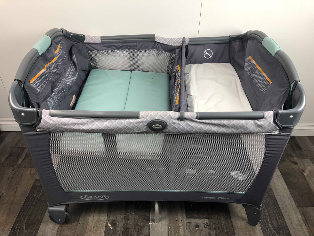 Graco Pack 'n Play Change 'N Carry Playard