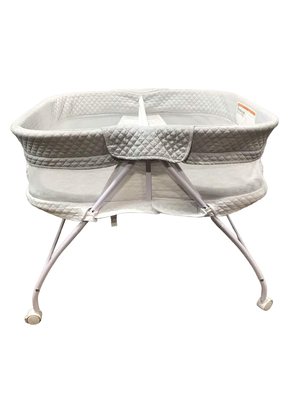 Delta Children Little Folks Twin EZ Fold Ultra Compact Double Bassinet
