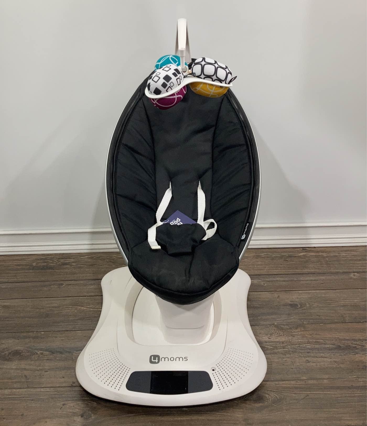 Mamaroo black store