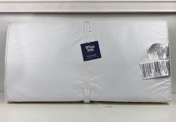 Shop Summer Infant Contoured Changing Pad at GoodBuy Gear