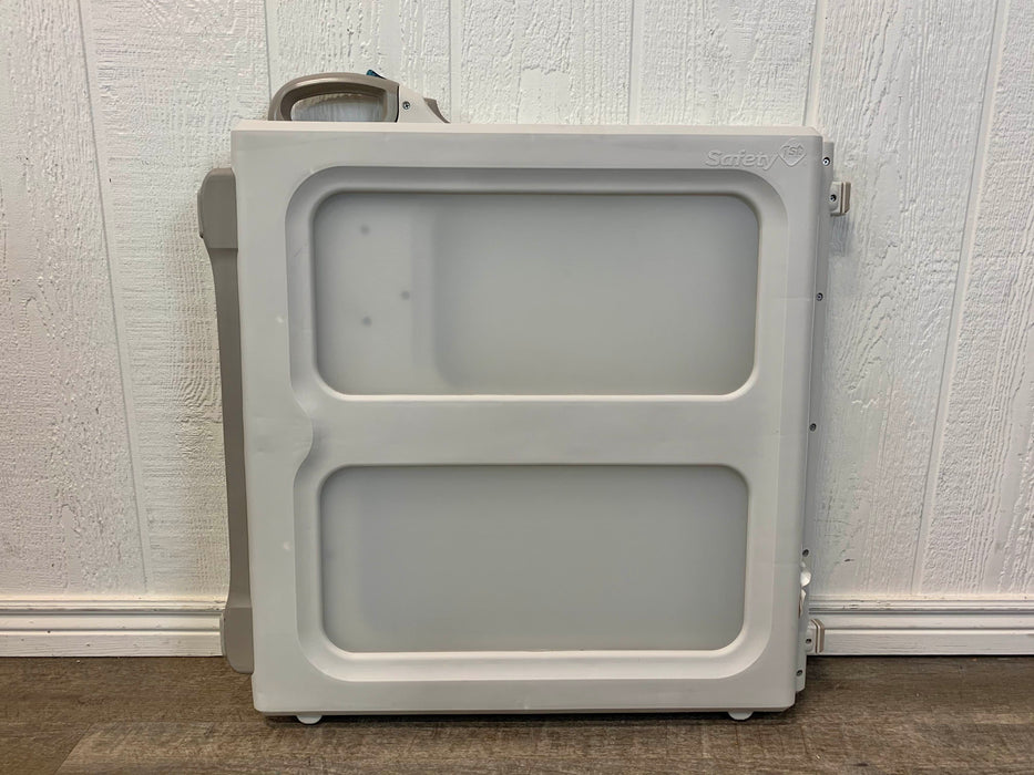 used Safety 1st Perfect Fit Baby Gate