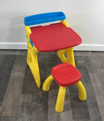 secondhand Crayola Play 'N Fold 2-in-1 Art Studio
