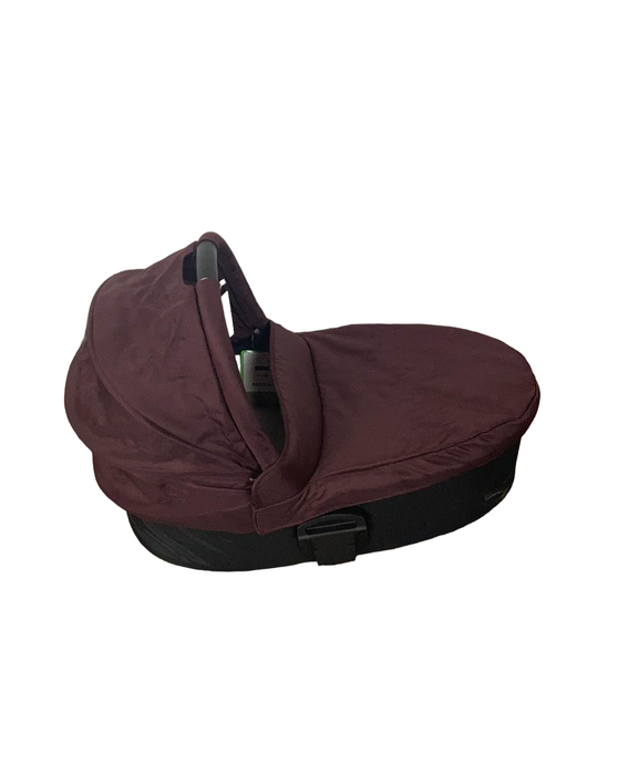 secondhand Mamas & Papas Sola2 Bassinet