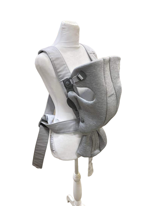 used BabyBjorn Baby Carrier Mini, Light Gray 3D Jersey