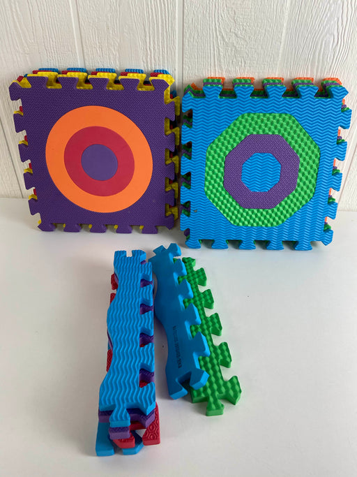 used One Step Ahead Play Mat 10 Pc Set Shapes