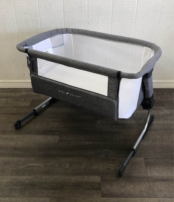 Shop Baby Delight Beside Me Dreamer Bassinet & Bedside Sleeper, Charcoal Tweed at GoodBuy Gear