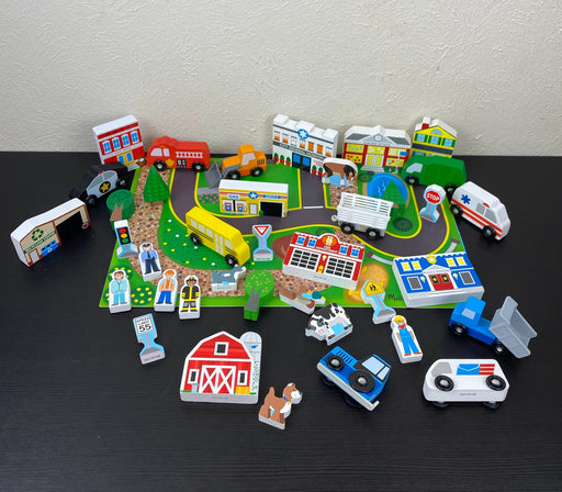 used Melissa & Doug Deluxe Wooden Town & Vehicle Play Set