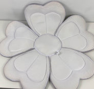 Shop Vernassa Flower Baby Bath at GoodBuy Gear
