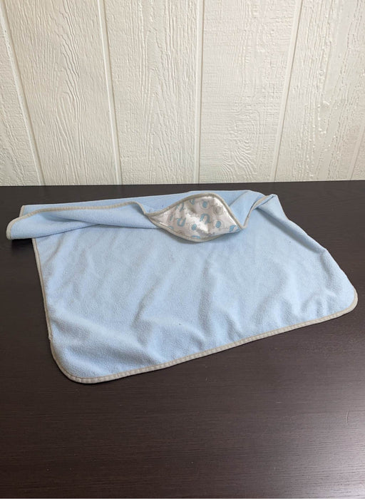 Shop Hooded Bath Towel at GoodBuy Gear