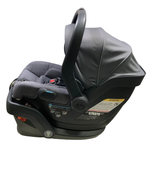 secondhand UPPAbaby MESA V2 Infant Car Seat, 2023, Charcoal Melange Merino Wool)