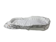 secondhand Baby Delight Snuggle Nest Surround XL, White