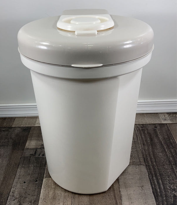 secondhand Safety 1st Easy Saver Diaper Pail