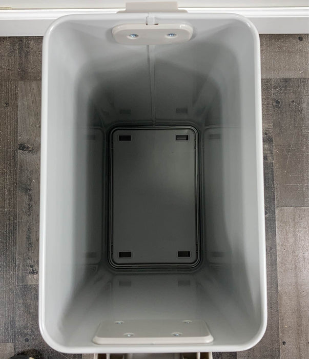 secondhand Diapering Accessories