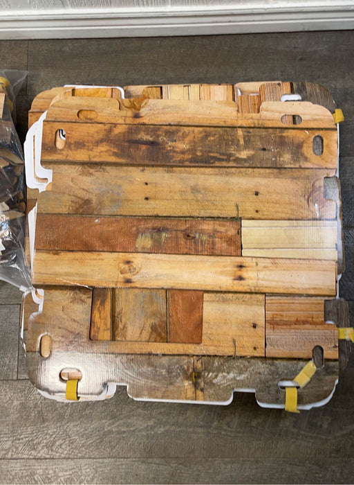 used Hearth Song 32-Panel Cabin Fantasy Forts Kit