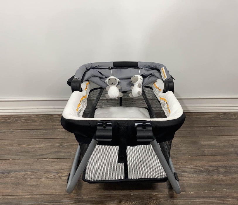 secondhand Baby Trend Rock-A-Bassinet