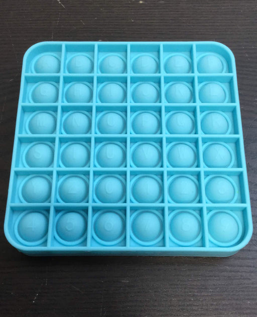 used Chuckle And Roar Pop It!