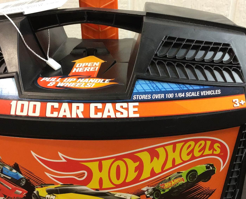 Hot Wheels 100 Car Case And Cars