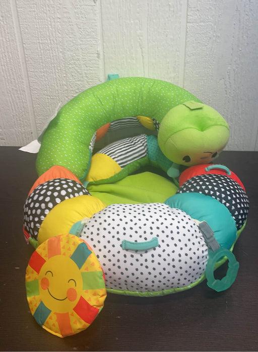 secondhand Infantino Prop-A-Pillar Tummy Time & Seated Support