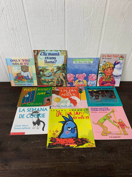 Shop BUNDLE Books, Spanish at GoodBuy Gear
